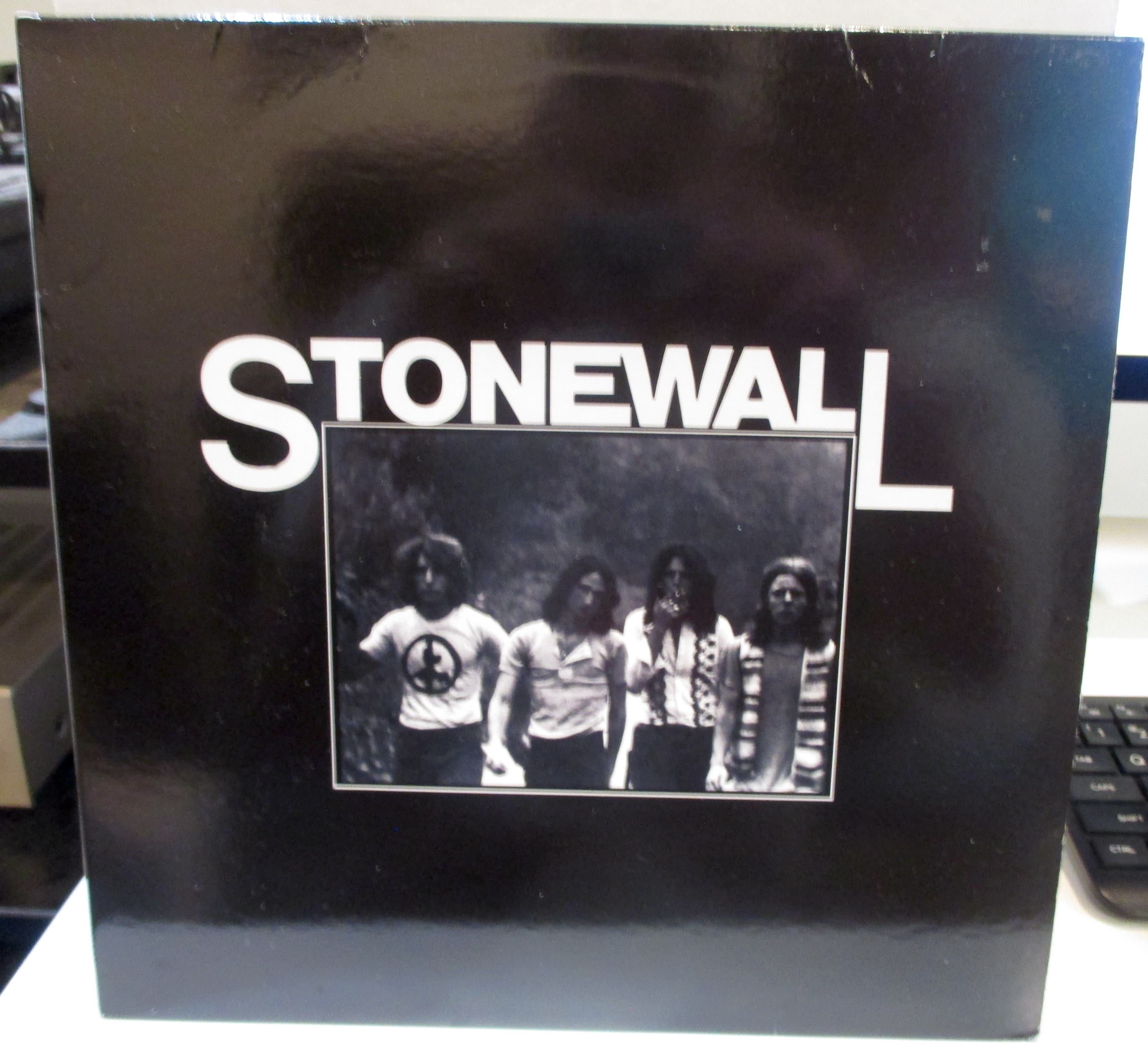 Stonewall - Image 1