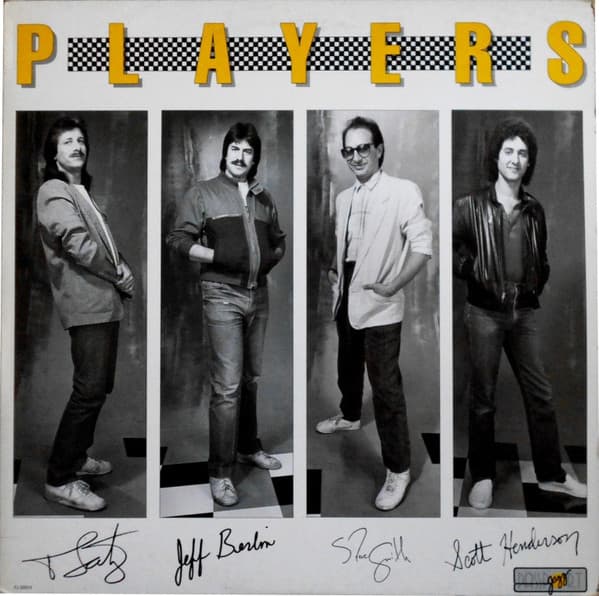Players (15) - Image 1