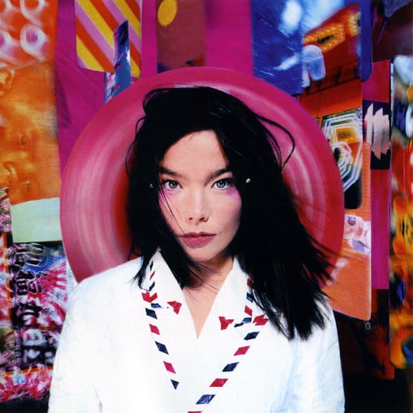 Björk - Image 1