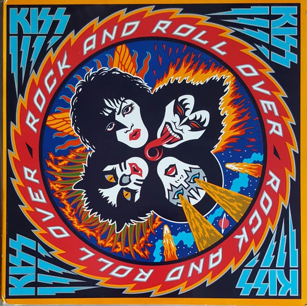 Kiss - Image 1