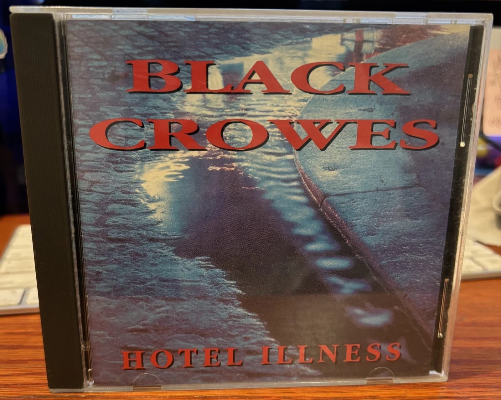 Black Crowes - Image 1